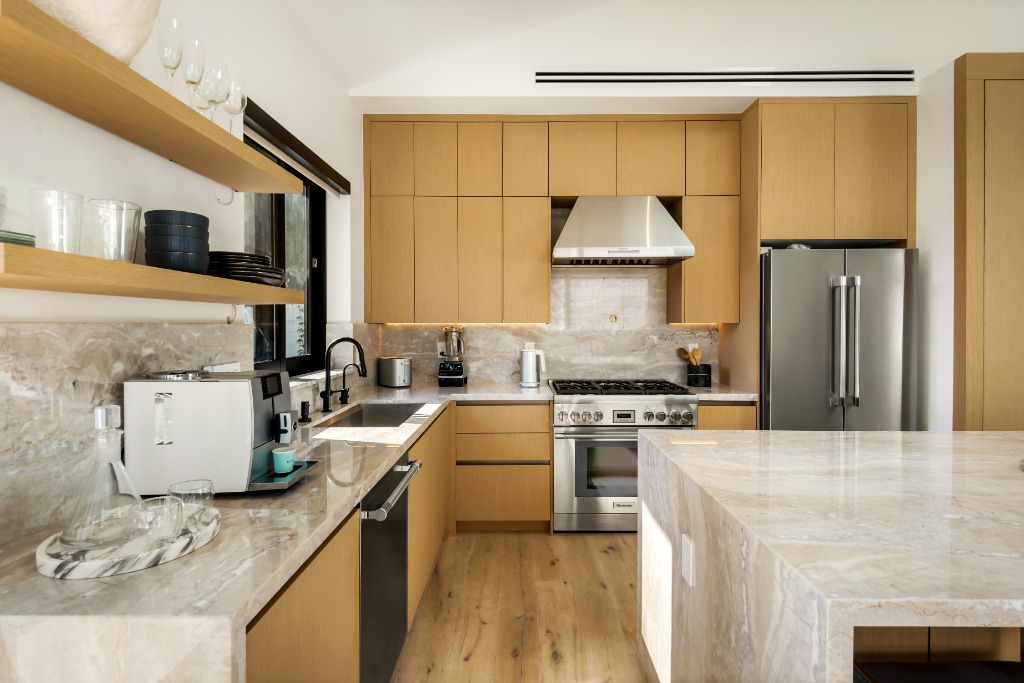 Palisades Gourmet Kitchen Suite