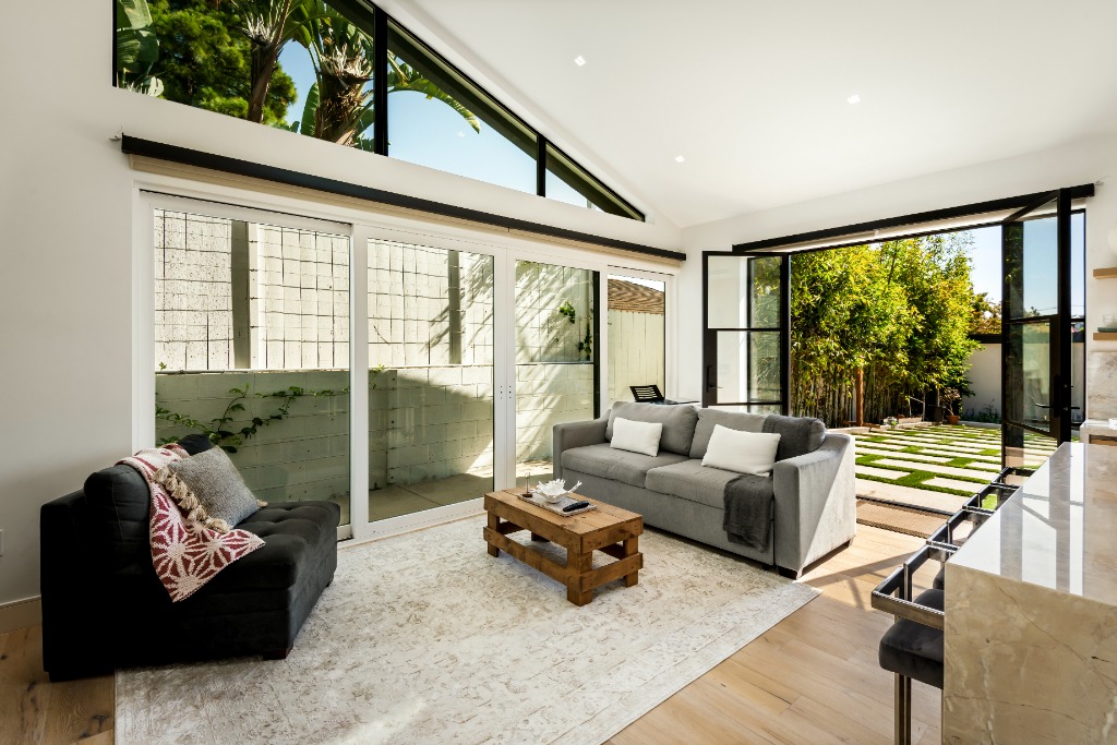 Vaulted Living Room with Transom Glazing